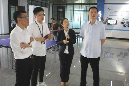 溫州市政協副主席徐有平來訪通力 溫州市政協副主席徐有平來訪通力