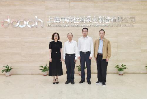 上海市政協副主席壽子琪一行領導蒞臨杜科泵業調研指導 上海市政協副主席壽子琪一行領導蒞臨杜科泵業調研指導
