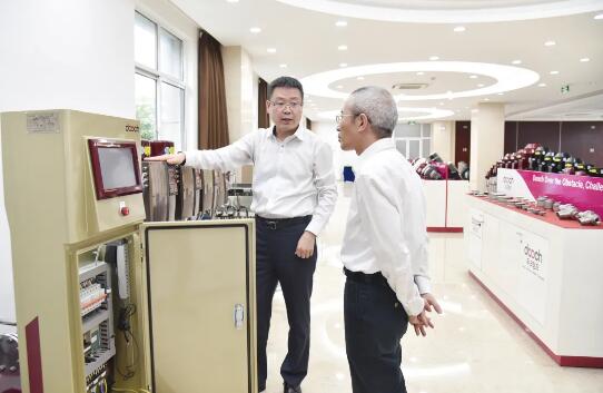 上海市政協副主席壽子琪一行領導蒞臨杜科泵業調研指導 上海市政協副主席壽子琪一行領導蒞臨杜科泵業調研指導