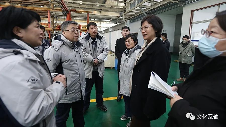 遼寧省總工會副主席初曉光一行來瓦軸集團調研 遼寧省總工會副主席初曉光一行來瓦軸集團調研