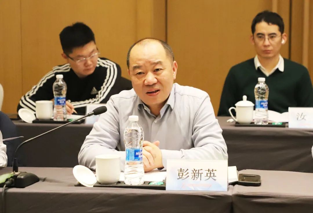 “沸騰床渣油加氫裝置含催化劑管道高溫用工藝球閥研制”項目順利通過鑒定 “沸騰床渣油加氫裝置含催化劑管道高溫用工藝球閥研制”項目順利通過鑒定