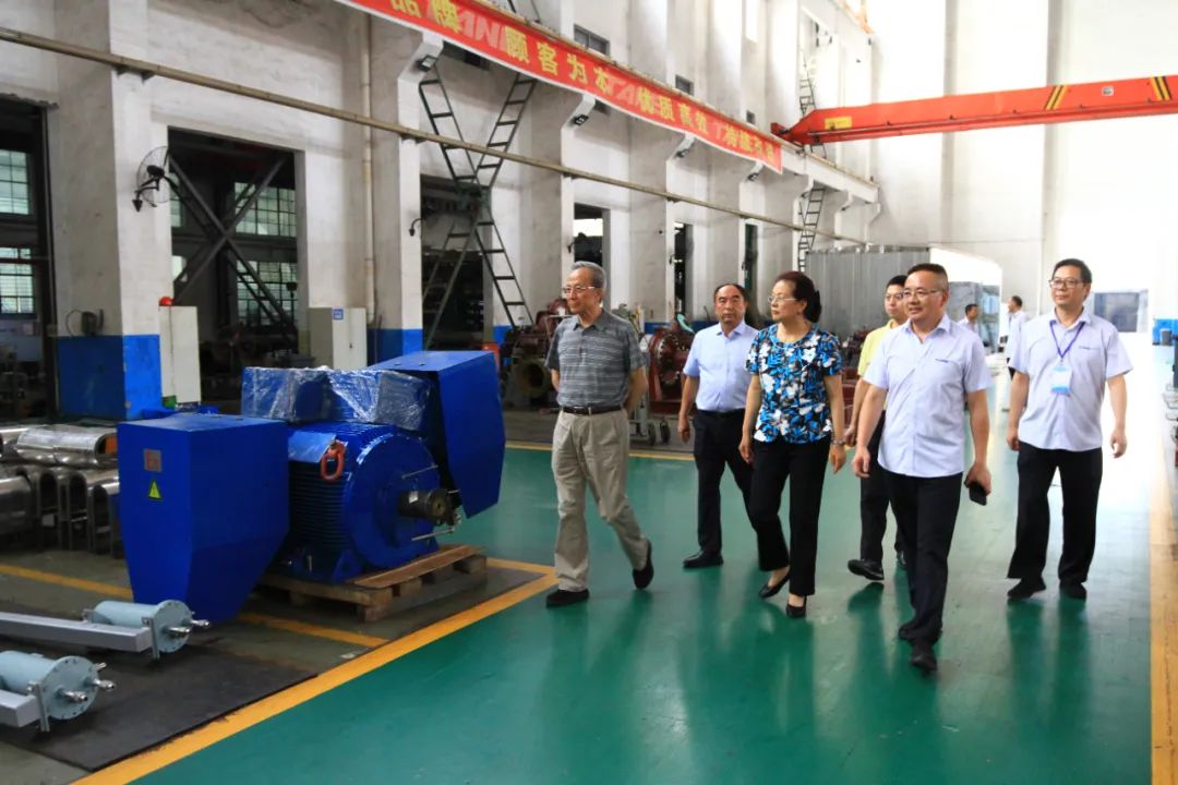 天一奧星泵業“大功率液壓雙驅動潛油泵”樣機通過中通協鑒定 天一奧星泵業“大功率液壓雙驅動潛油泵”樣機通過中通協鑒定
