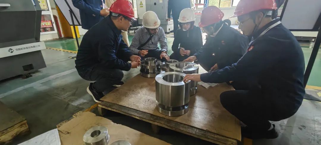 意大利Viar代表團蒞臨江恒閥業考察參觀 意大利Viar代表團蒞臨江恒閥業考察參觀