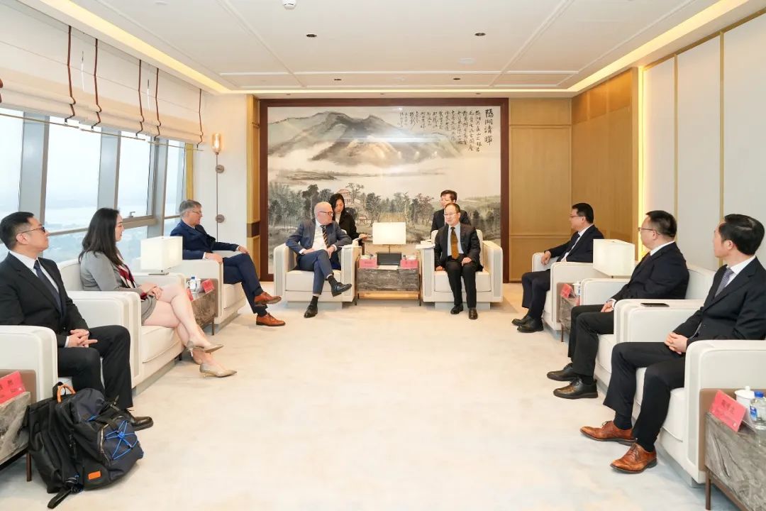 常熟市委書記虞偉會見格蘭富高層 常熟市委書記虞偉會見格蘭富高層