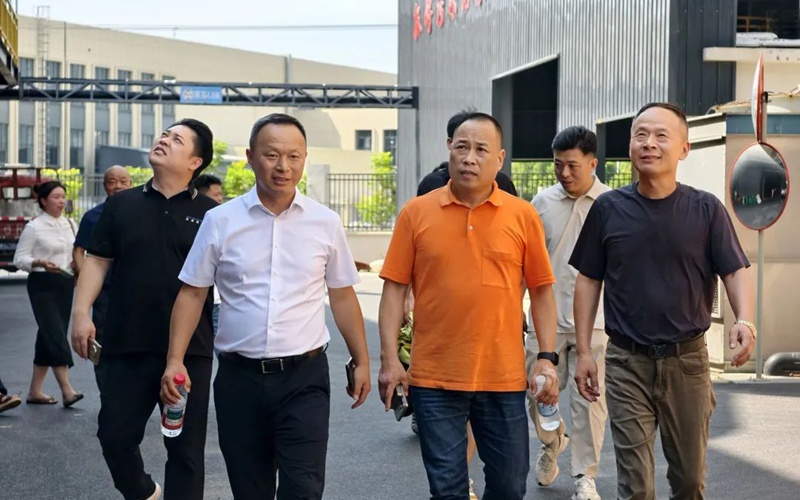 江蘇省緊固件行業協會理事擴大會議順利召開 江蘇省緊固件行業協會理事擴大會議順利召開